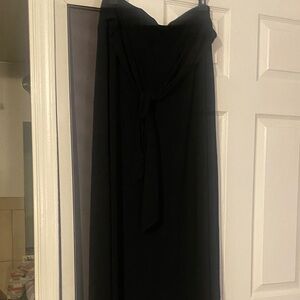 Elegant Black Strapless Dress